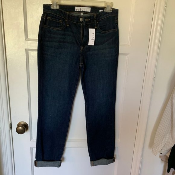 Blue jeans by Velvet - Picture 4 of 5